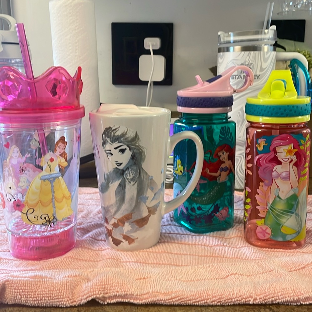 4 Disney themed drinkware
